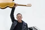 Uspeny Kanadan BRYAN ADAMS opa prichadza do Bratislavy
