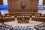 Navrh KDH nepresiel Parlament neschvalil zakon o turistickych trasach