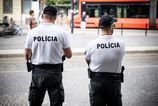Policia vola po navrate zachytnych izieb