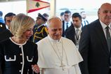 Papez Lev XIV pricestoval do Libanonu pocas prvej apostolskej cesty