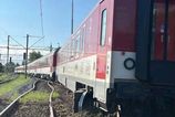 Na stanici Bratislava Nove Mesto doslo k vykolejeniu vozna