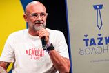 Tazky rozhovor s Bardym v politike dnes staci bit chrapun