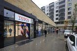 Tesco skutone bal kufre Pohlcuje jeho 185 predajn drav Biedronka alebo domci finann raloci