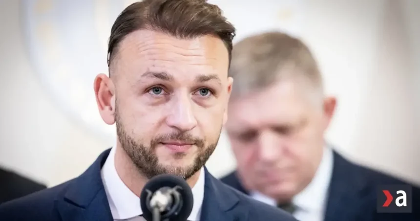 Ako bude vláda riešiť ceny palív? Vystúpia Šutaj Eštok aj Šimečka 1 Ako bude vláda riešiť ceny palív? Vystúpia Šutaj Eštok aj Šimečka