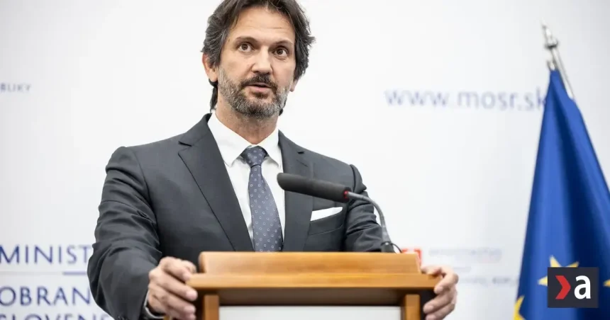 Kaliňák potvrdil spoluprácu s firmou českého zbrojára Strnada, konflikt záujmov odmieta 1 Kaliňák potvrdil spoluprácu s firmou českého zbrojára Strnada, konflikt záujmov odmieta