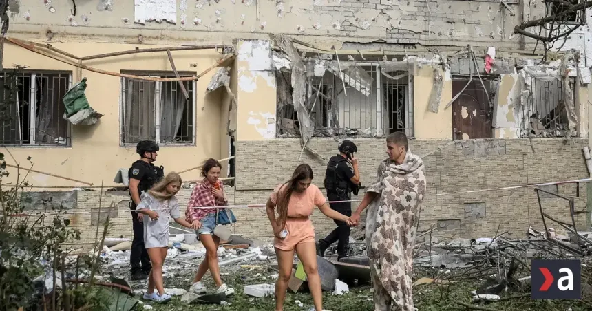 Ruské drony útočili pri hraniciach s Poľskom. Geraň-5 zasiahol kamión aj vlak 1 Ruské drony útočili pri hraniciach s Poľskom. Geraň-5 zasiahol kamión aj vlak