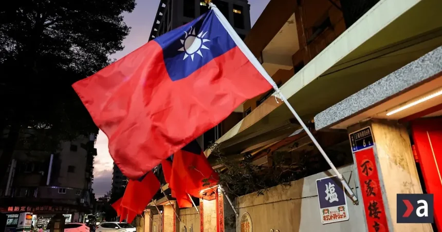 Taiwan chce pokračovať v nákupoch zbraní od USA a bude na Trumpa vyvíjať tlak 1 Taiwan chce pokračovať v nákupoch zbraní od USA a bude na Trumpa vyvíjať tlak