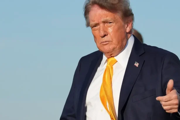 Trump neľutuje rozpútanie vojny s Iránom, konflikt môže ovplyvniť voľby do Kongresu