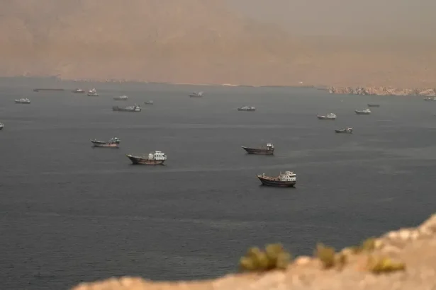 Irán hlási zásah tankera v Hormuzskom prielive