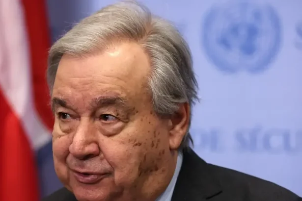 Pakistan sprostredkoval rozhovory medzi Washingtonom a Teheránom, ocenil Guterres
