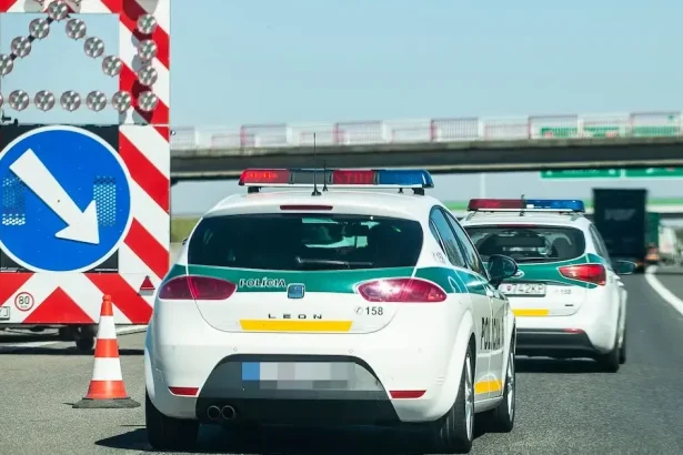 Polícia upozorňuje na dopravné obmedzenia na diaľniciach D2 a D4